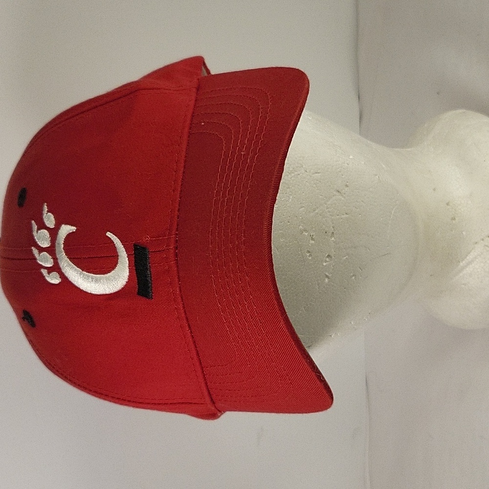 Hat - Picture 7 of 7